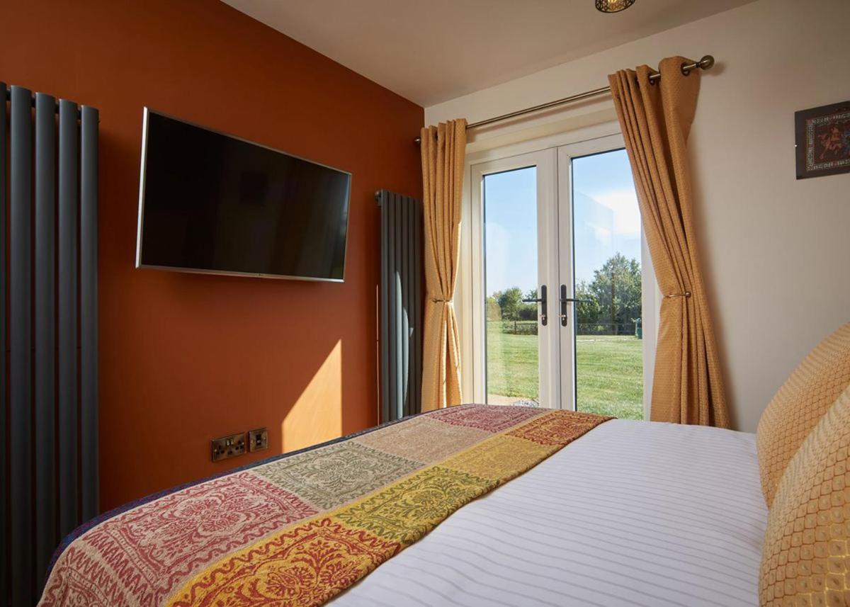 North Star Sanctum Hotel Garton Luaran gambar